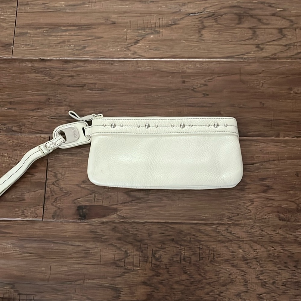 Kennth Cole Reaction Leather Wristlet